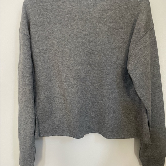 Wild Fable Heather Gray Cropped Sweatshirt - Picture 3 of 3